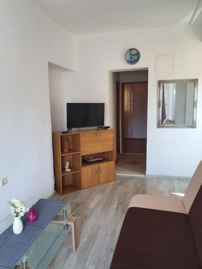 מאקרסקה Apartman Dusanka Jovic מראה חיצוני תמונה